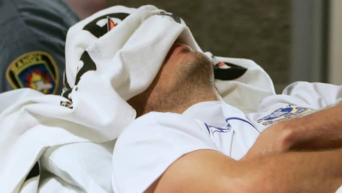 فائدة طبية غير متوقعة للنوم دون وسادة