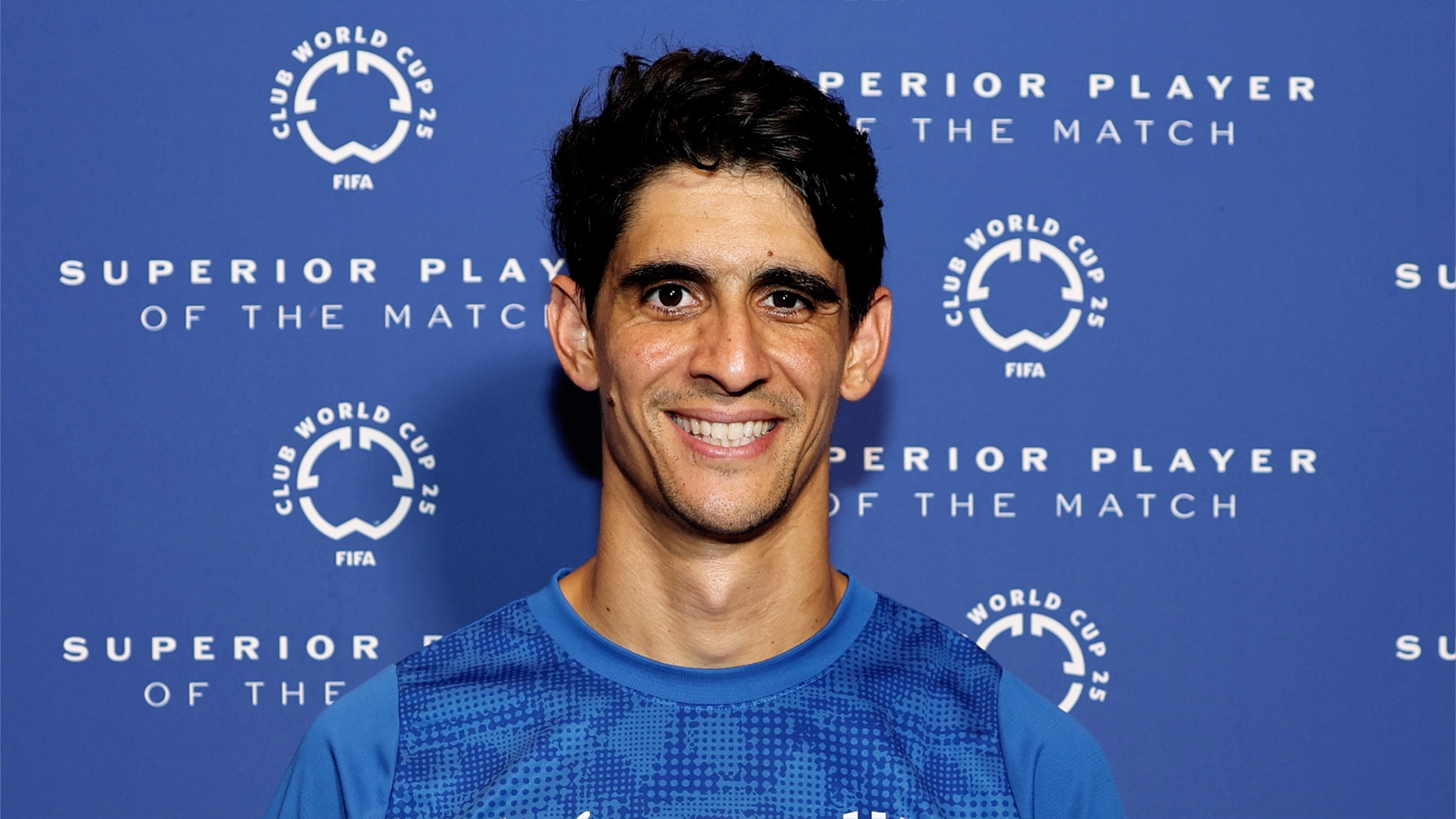 فانتازي بلينكس.. بونو أفضل العرب في مونديال الأندية