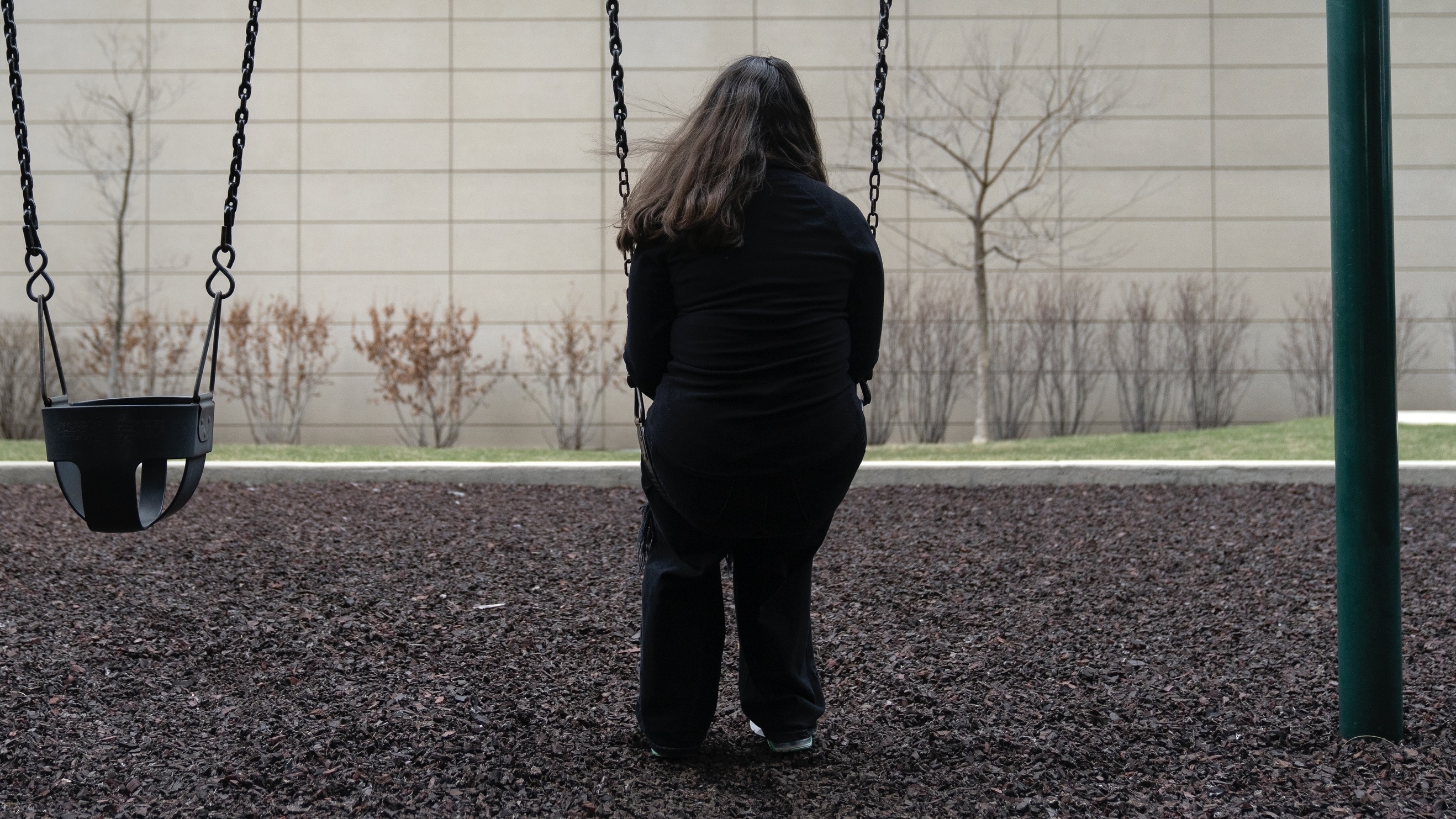 كيف خرجت "العلاقات السامة" من يوتيوب إلى العيادات النفسية؟