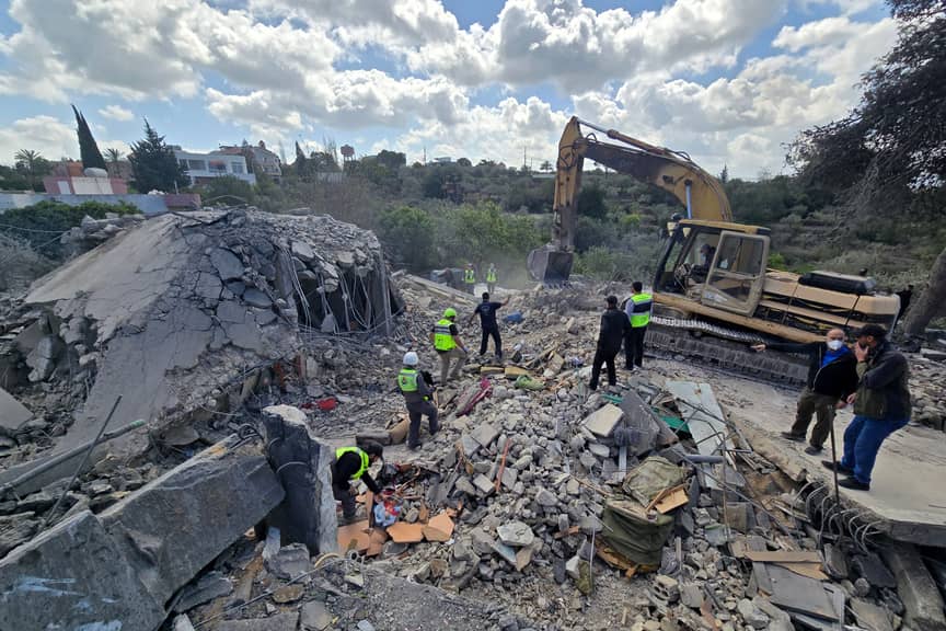 لبنان على حافة أزمة غذائية تحت النار