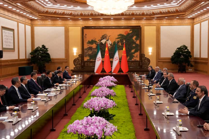 صواريخ صينية تفوق الصوت لإيران.. تصعيد جديد مع واشنطن