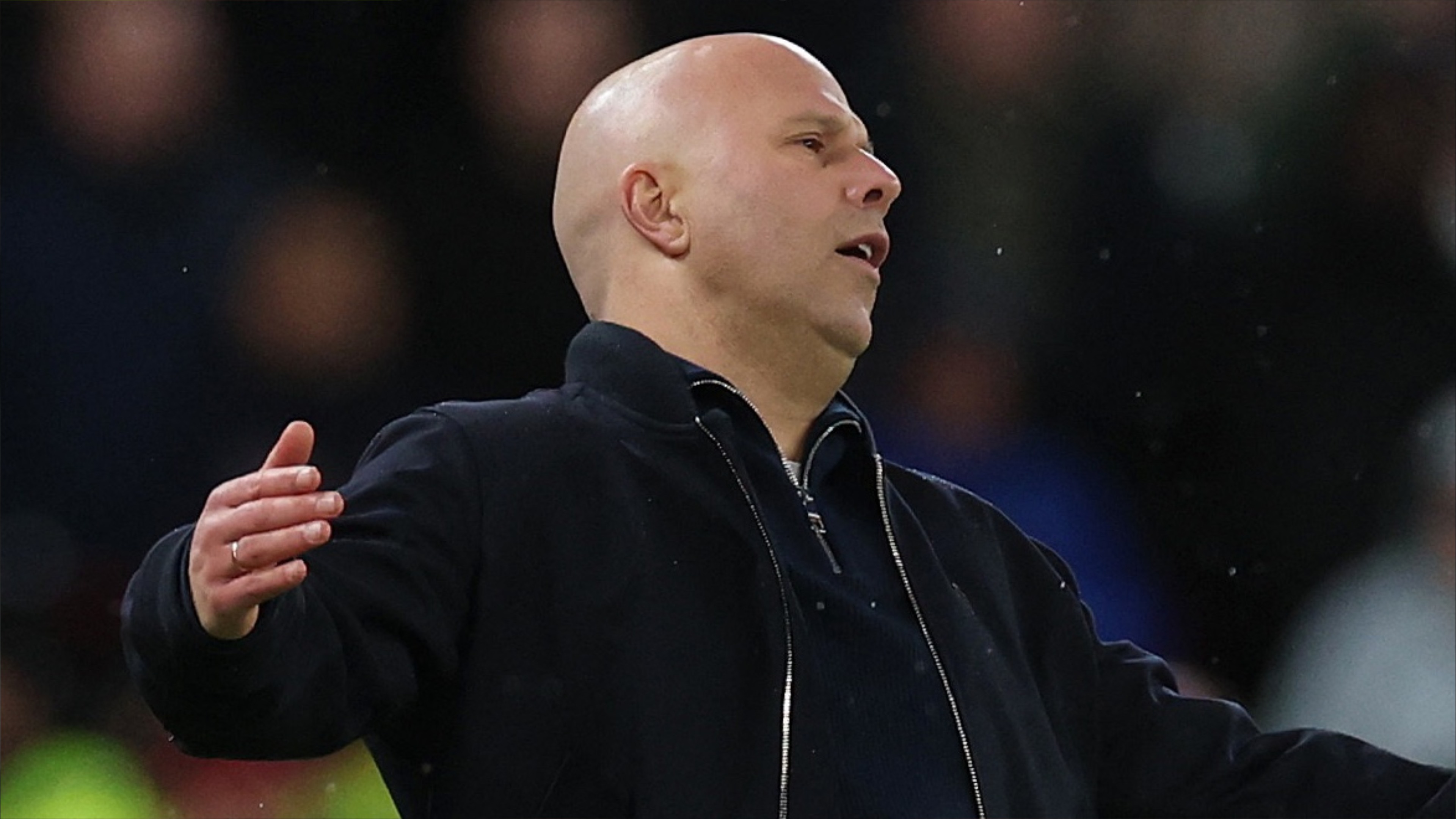 أحمال نجوم ليفربول تثير مخاوف أرني سلوت