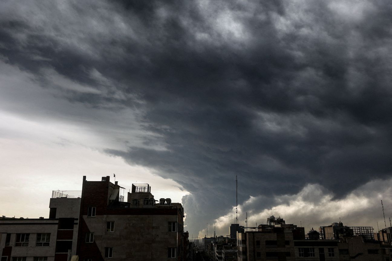 حرب الوقود بدأت.. ضرب إمدادات إيران قبل الجبهات؟