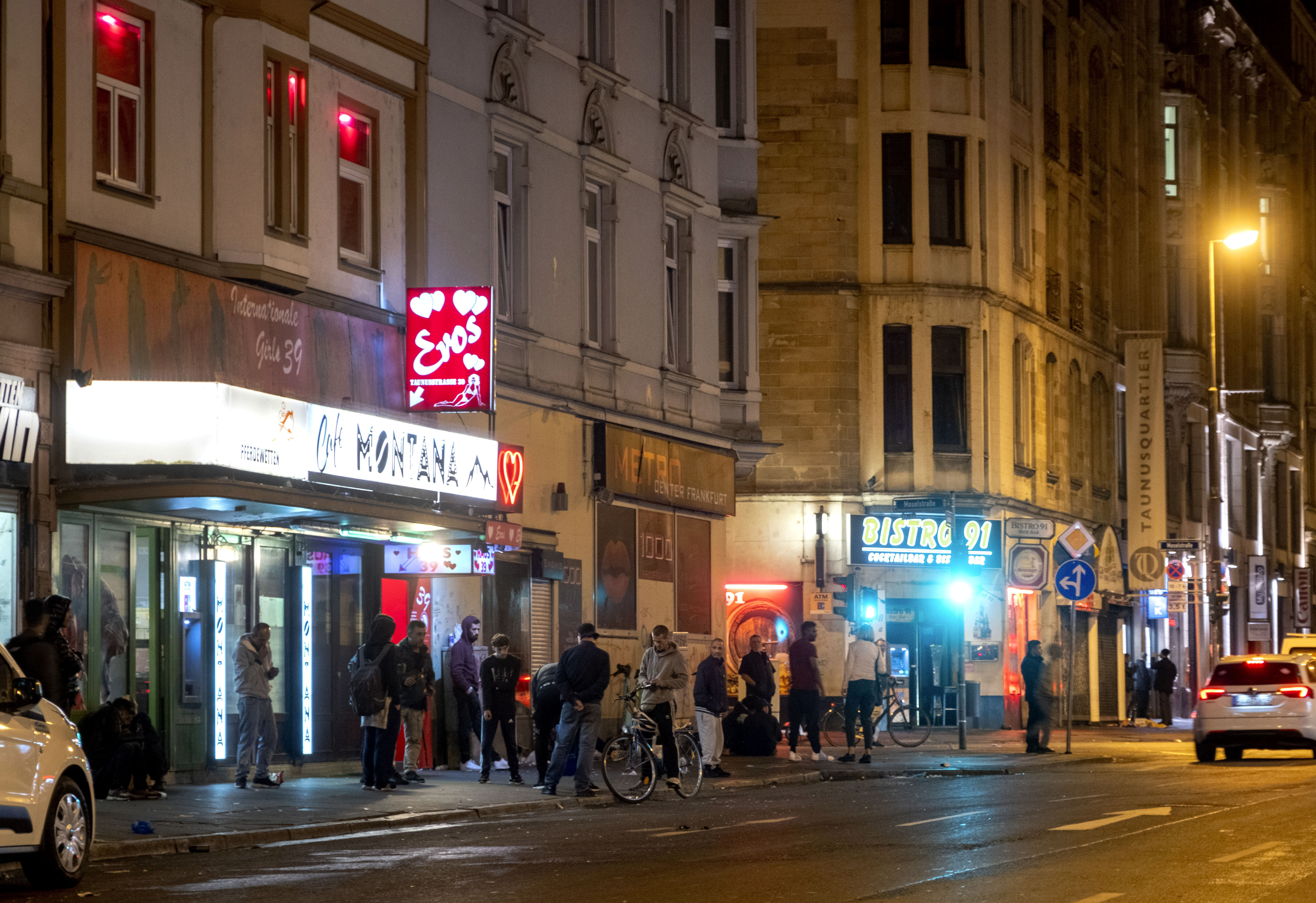 أسعار مرتفعة وثقافة تغيرت.. نوادي برلين الليلية تبحث عن مرتادين