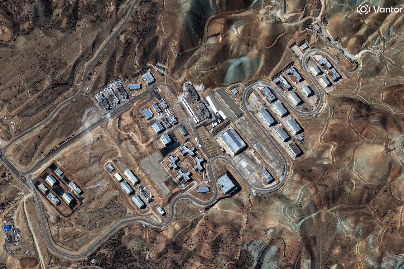 مدن صواريخ إيران تحت الأرض.. من "درع" إلى نقطة قتل مكشوفة