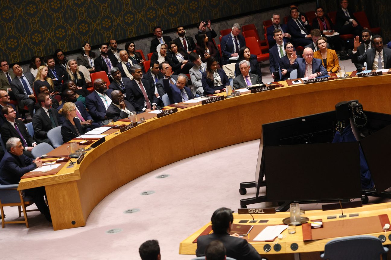 تصويت أممي على هرمز.. هل يُمنح الضوء الأخضر للقوة؟