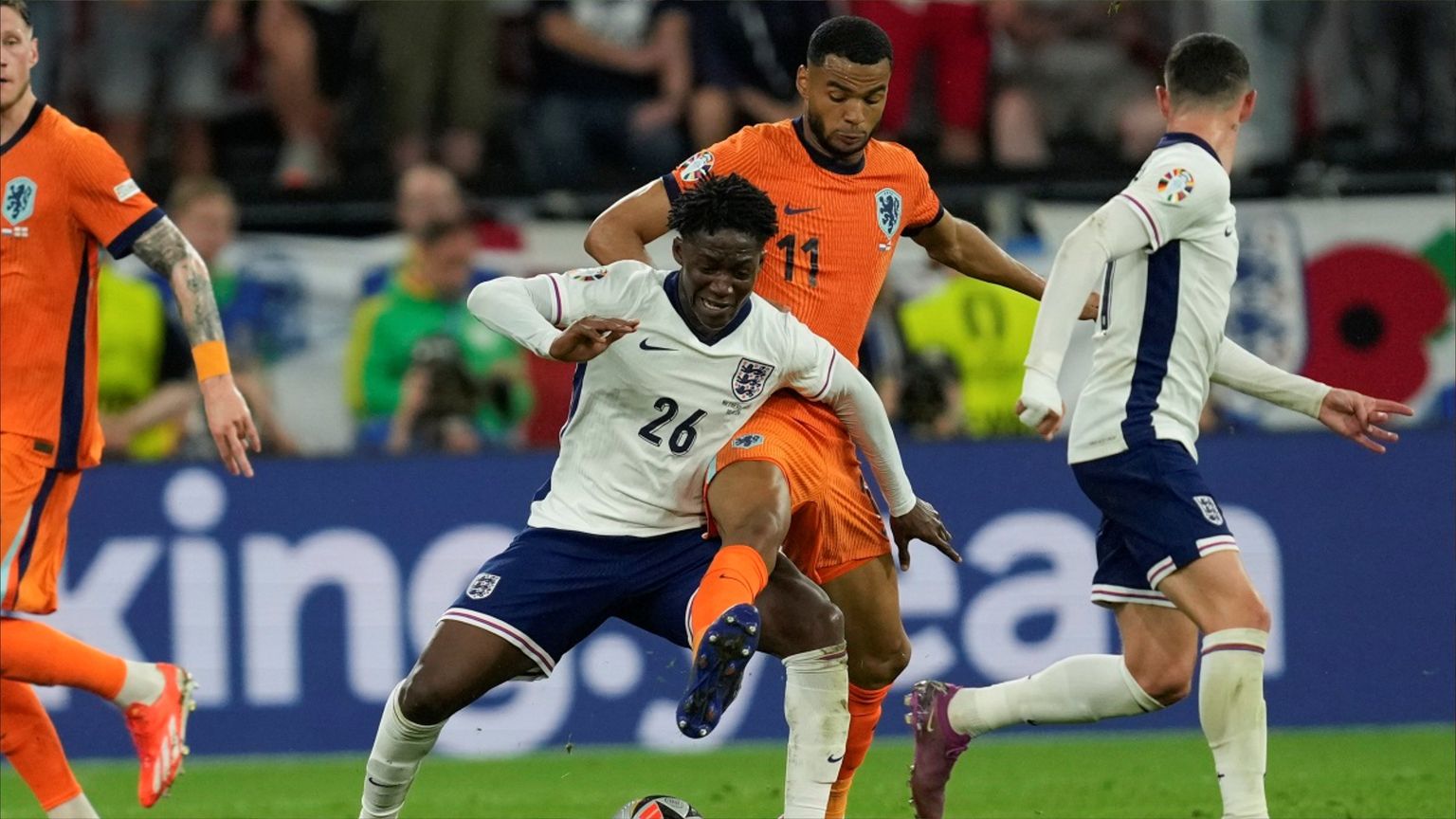أسود إنكلترا تزأر بـ"حفلة" أرقام قياسية في اليورو