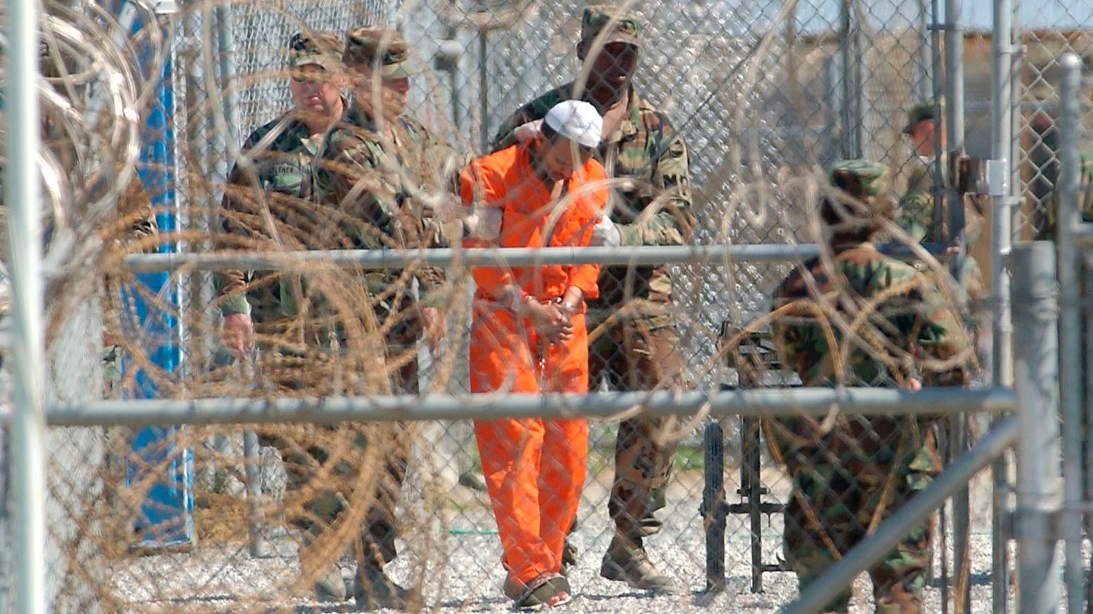 من تجارة المخدرات إلى غوانتانامو.. من هو التونسي رضا اليزيدي؟