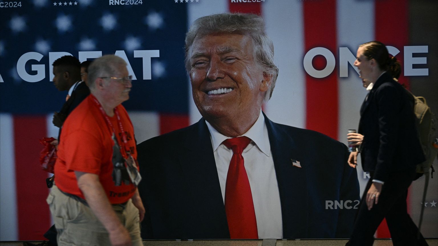 ترمب.. من مطلوب إلى بطل