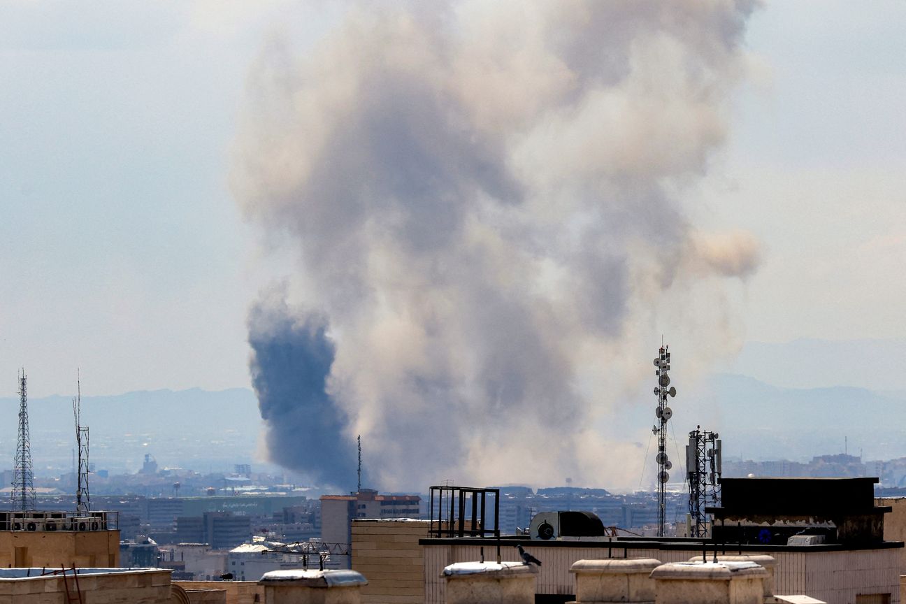 ترامب يهدد بفناء حضارة.. وباكستان: إيران مرنة بشروط