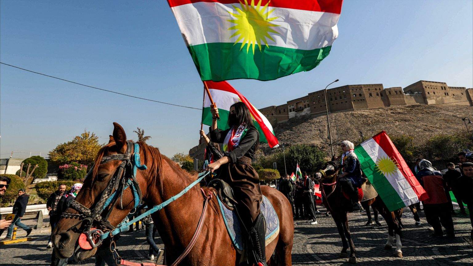 بين تركيا وإيران.. أكراد العراق ضائعون في سوريا