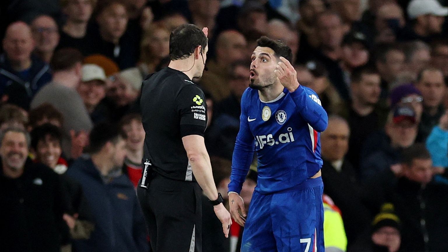 "تدمير ذاتي".. رقم سلبي مقلق لتشيلسي