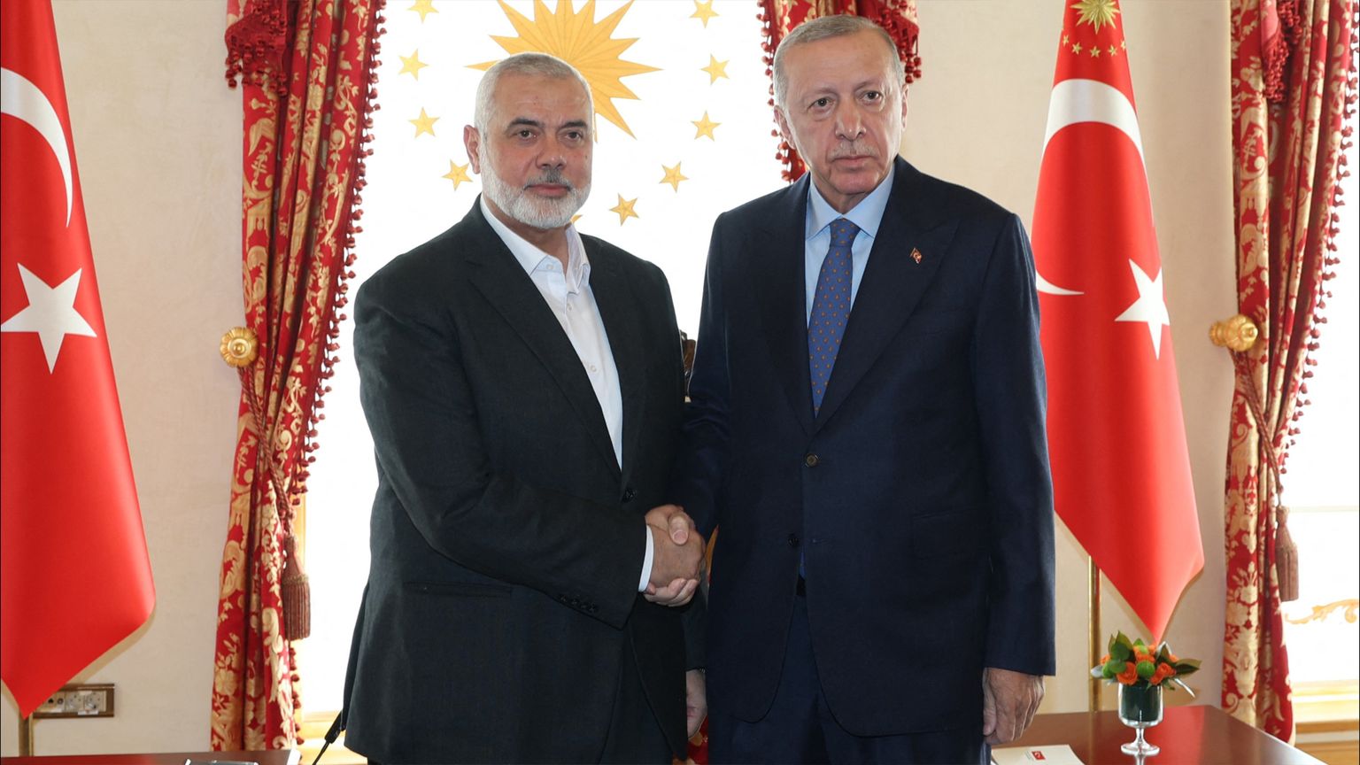 هل تتسع "باشاك شهير" لقادة حماس؟