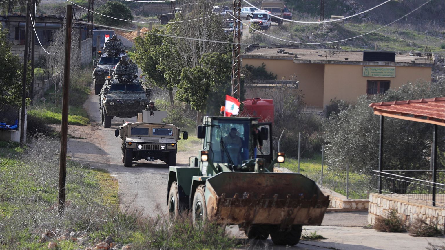 جنوب لبنان بلا سلاح.. الجيش يعمل بصمت وإسرائيل "مندهشة"