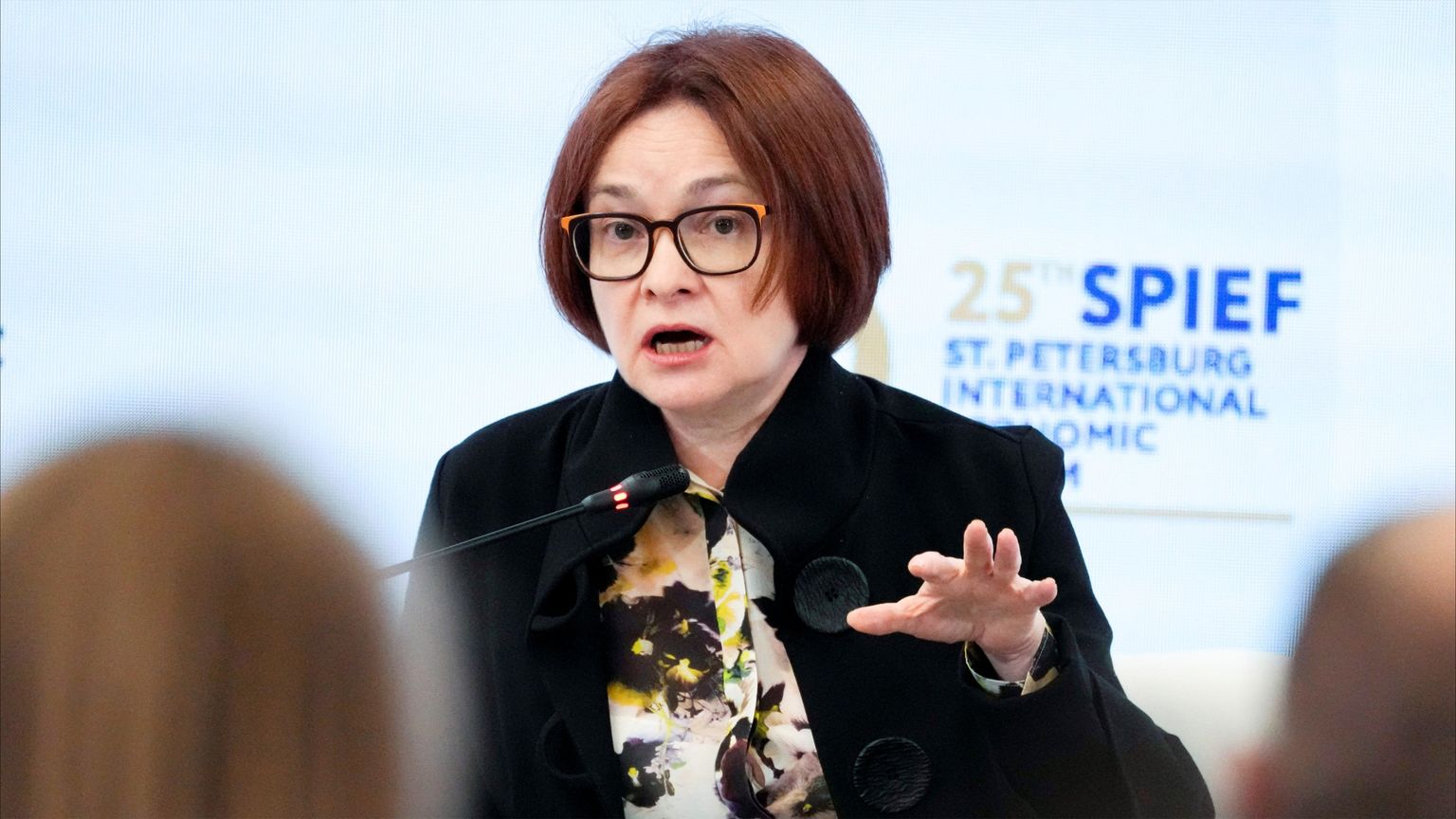 التضخم في روسيا "يتجاوز الذروة"