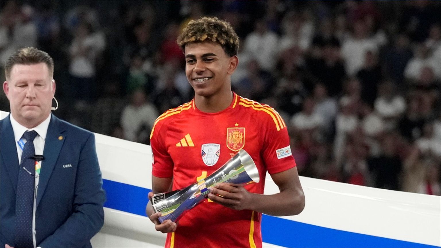 لامين يامال.. طفرة هائلة في سعر "طفل اليورو الذهبي"