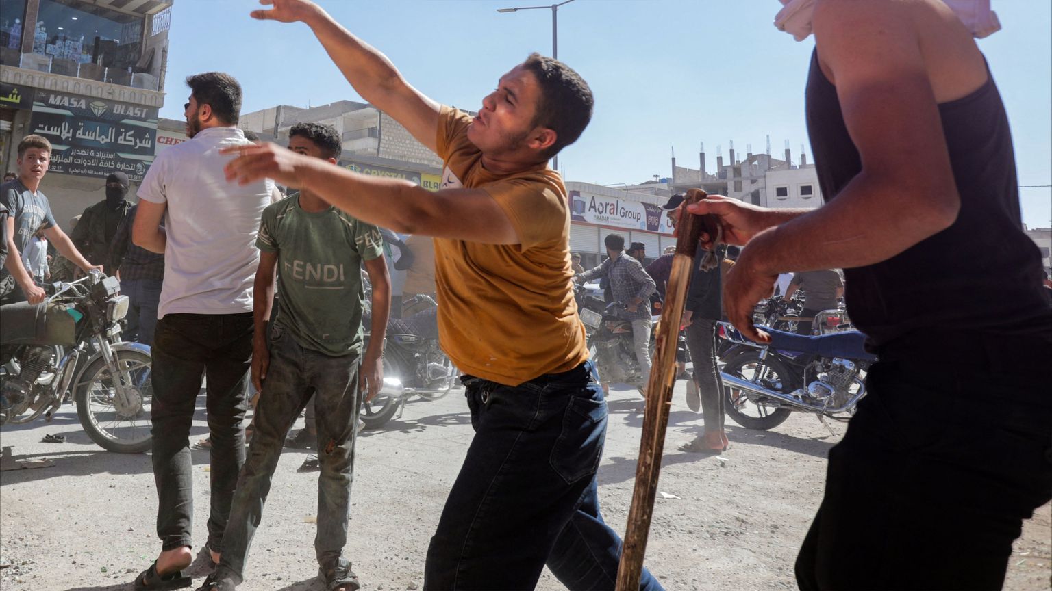 سوريا.. غضب واسع بعد حادثة "دهس امرأة"