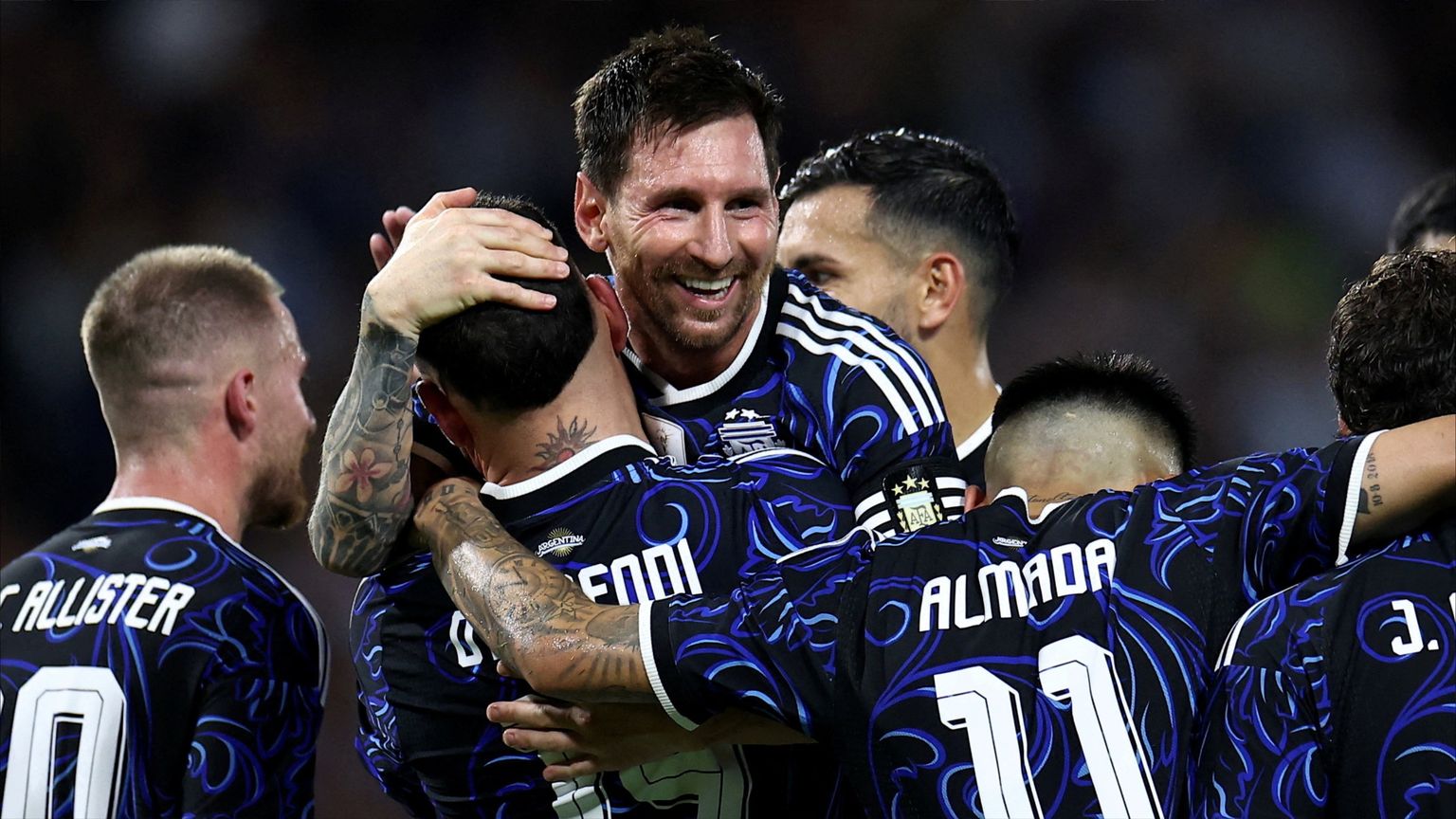 المونديال الأخير.. ميسي يُفكر ورونالدو ما زال يحلم