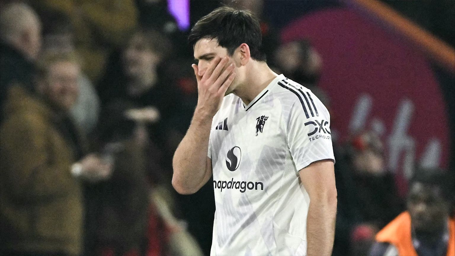 بينهم "العائد من الموت".. 8 نجوم خارج مانشستر يونايتد