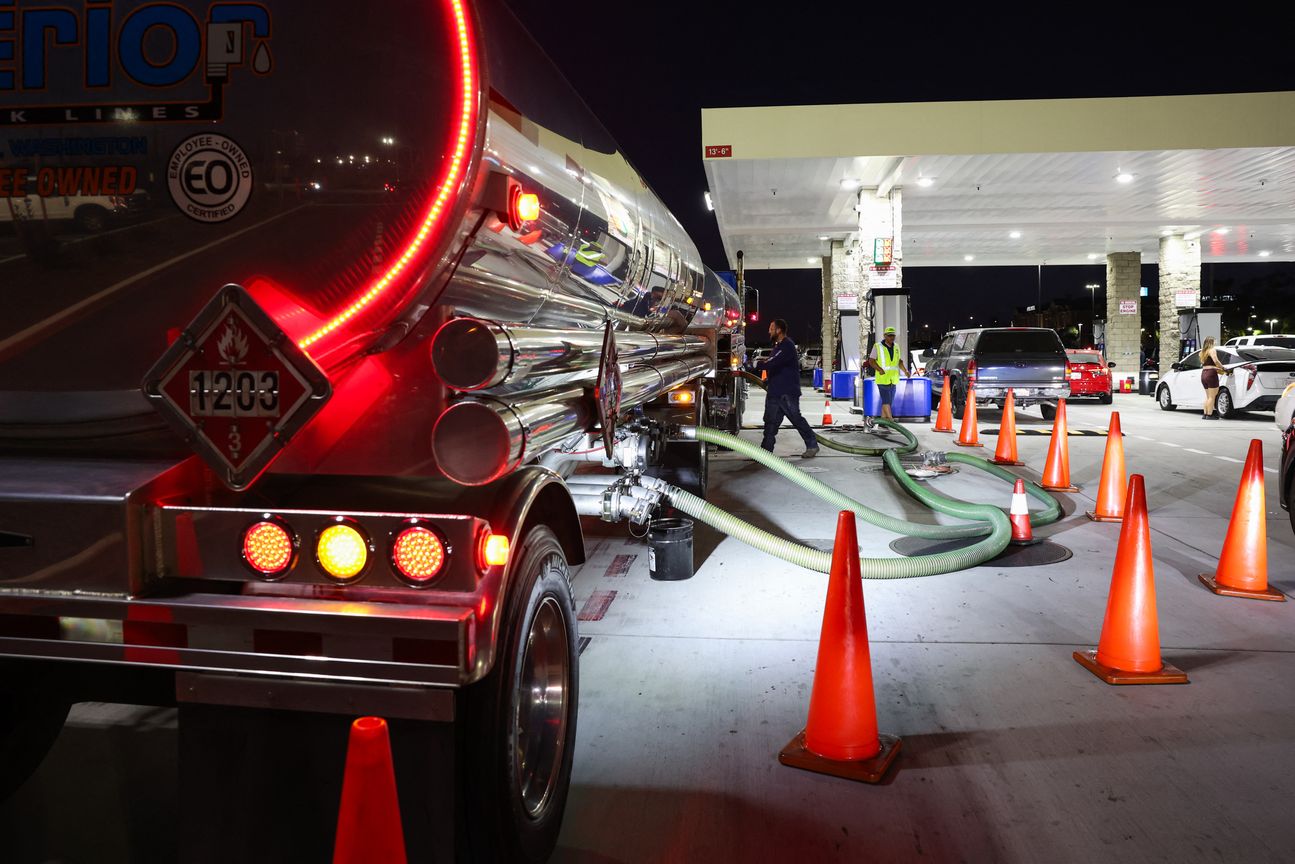 إذا انفجرت أسعار النفط.. كيف سيتغير عالمك؟