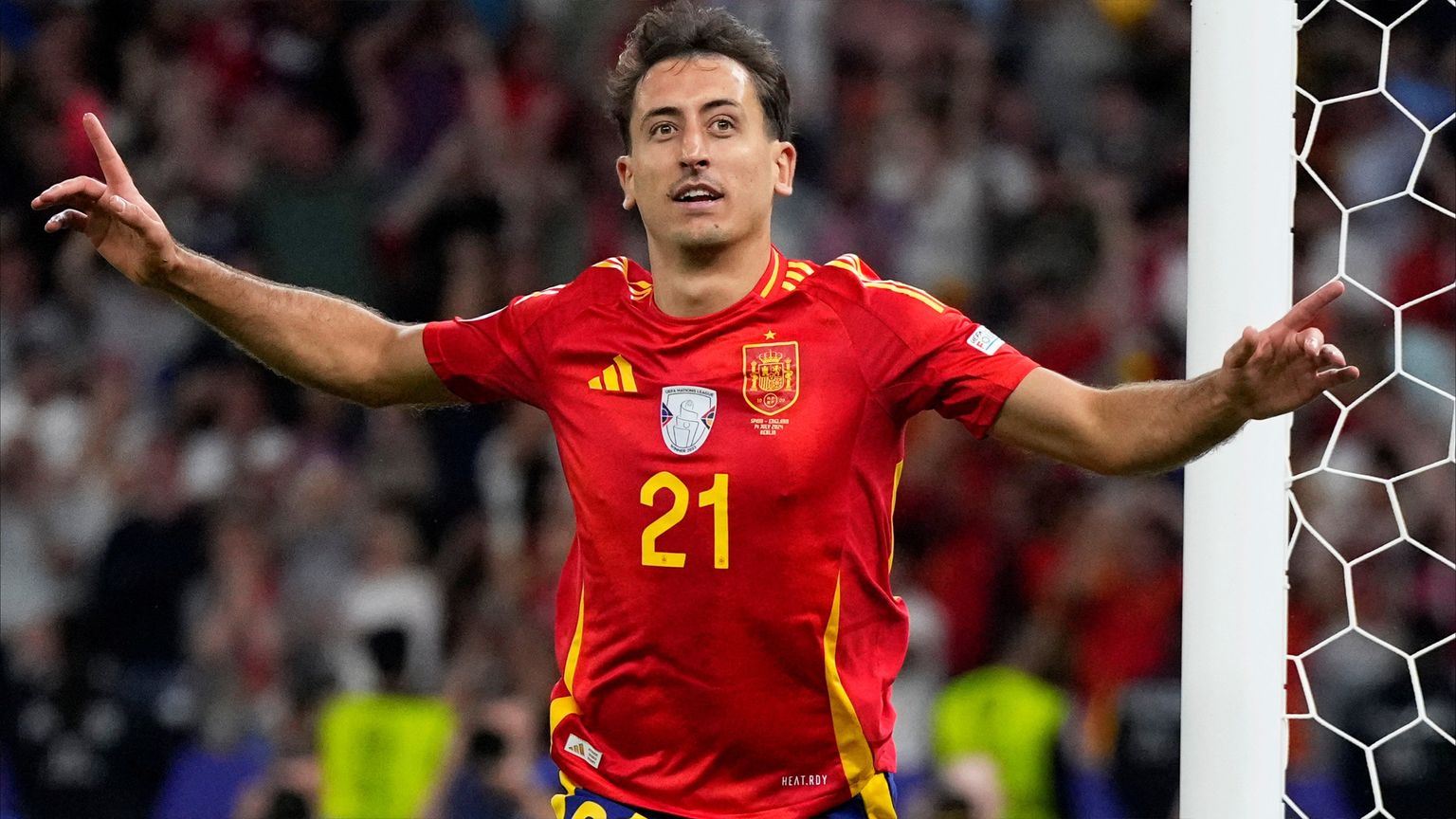 "لافتة الخيانة" تفسد ليلة أويارزابال التاريخية