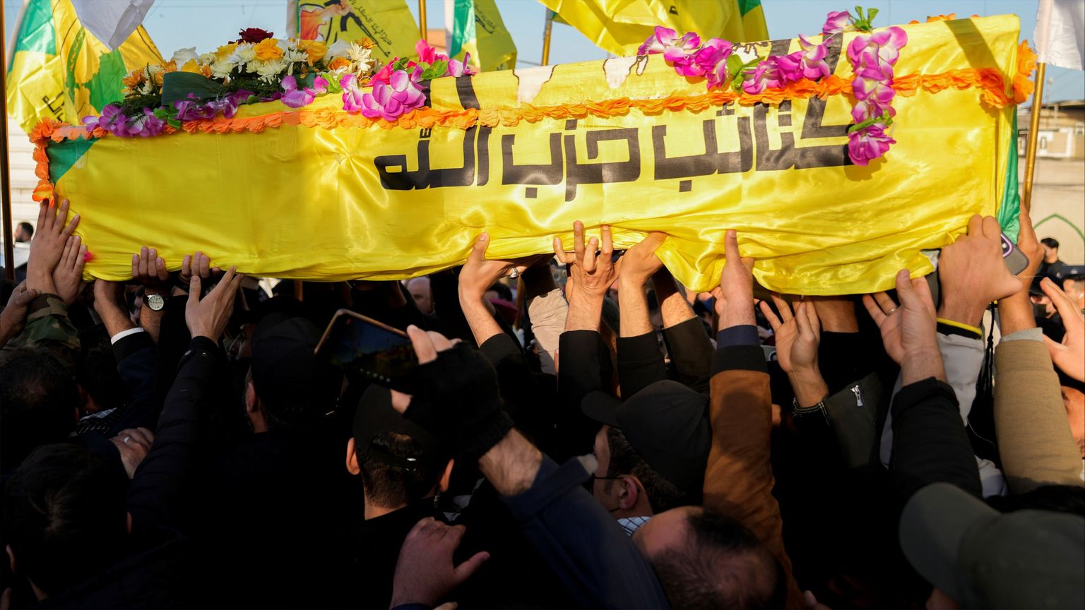 إسرائيل تقتل عنصرا بـ"حزب الله العراقي".. و"النجباء" تتوعد