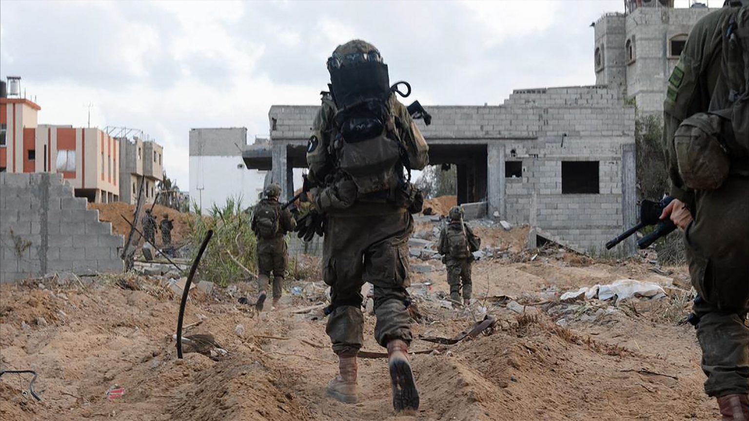 "الرد الإيراني" يحاصر سلاح الجو الإسرائيلي