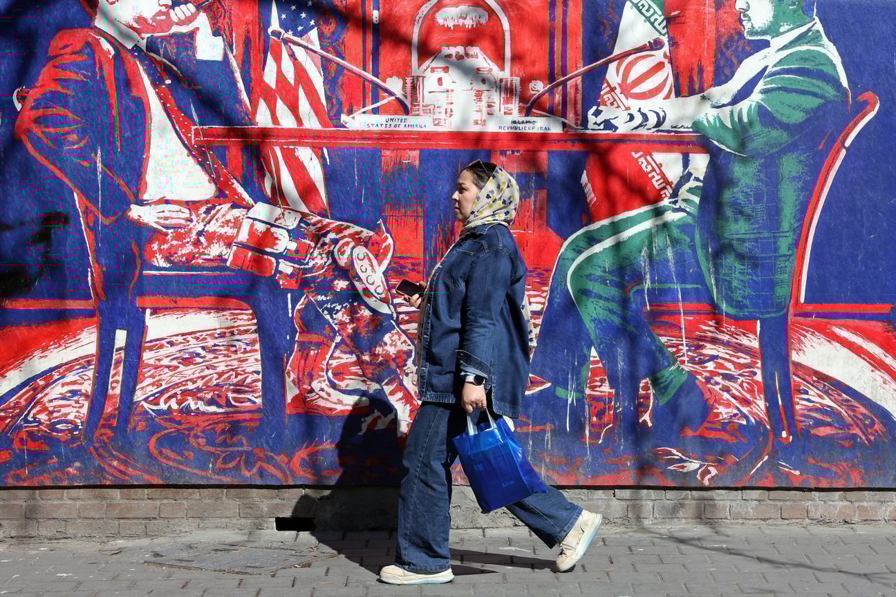 "صاروخ إيران إلى أميركا".. ادعاء ترامب بلا سند استخباراتي