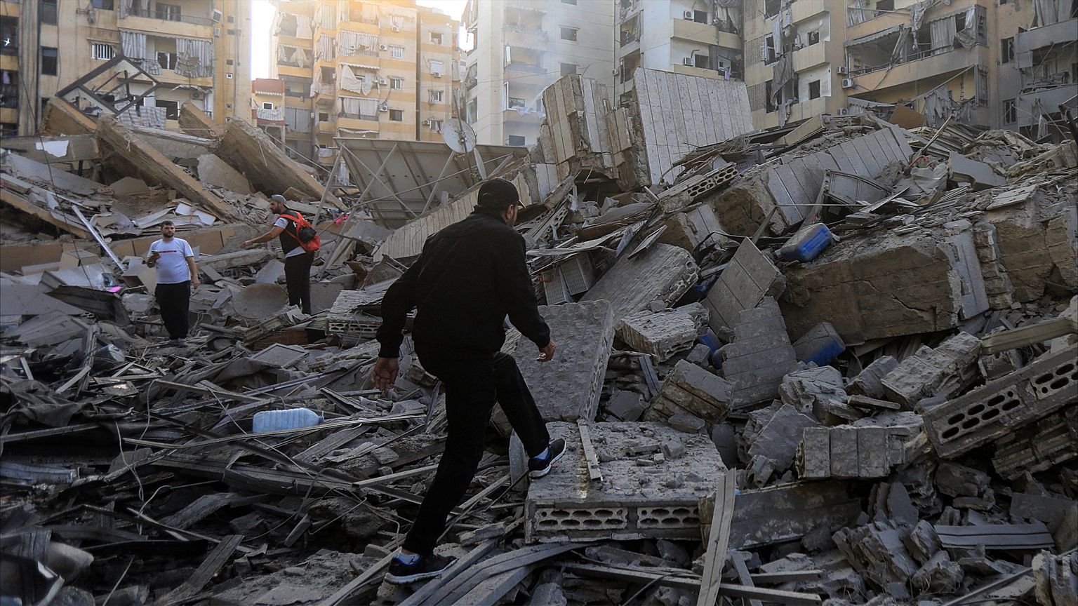 "ضاحية بيروت" تصارع للبقاء.. هل خسر حزب الله قوته؟