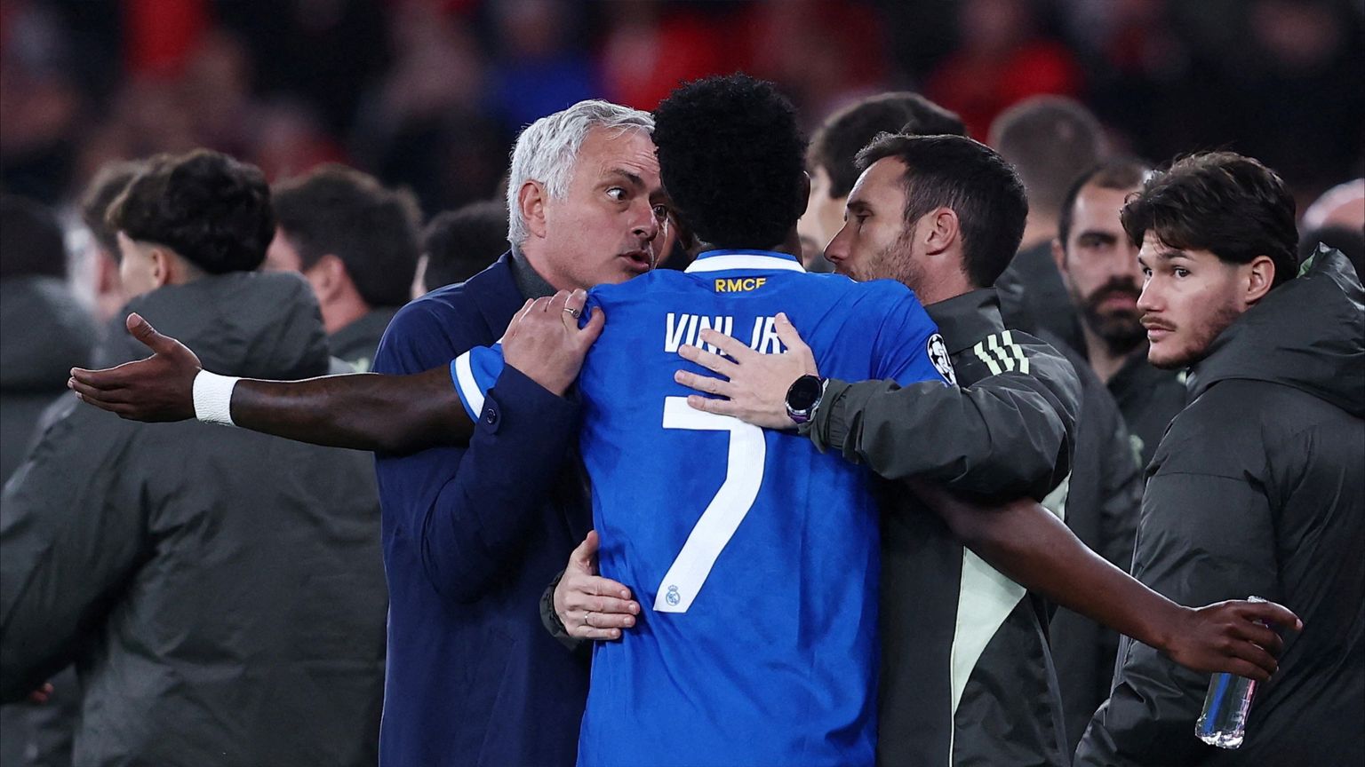 "فينسيوس قصة مكررة".. مأساة يرويها هنري الغاضب