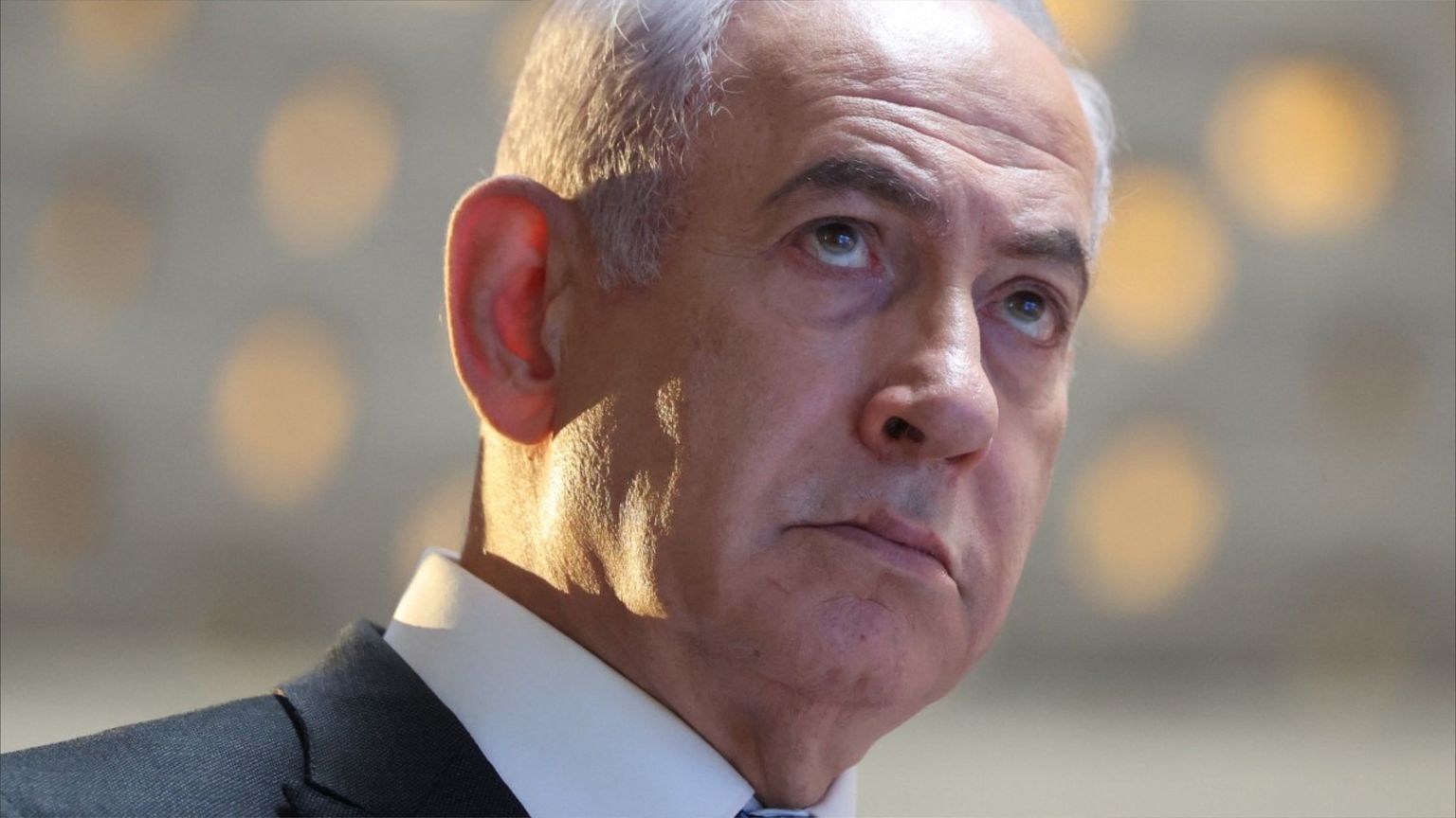 نتنياهو وغانتس ينقلان خلافاتهما إلى "إكس"