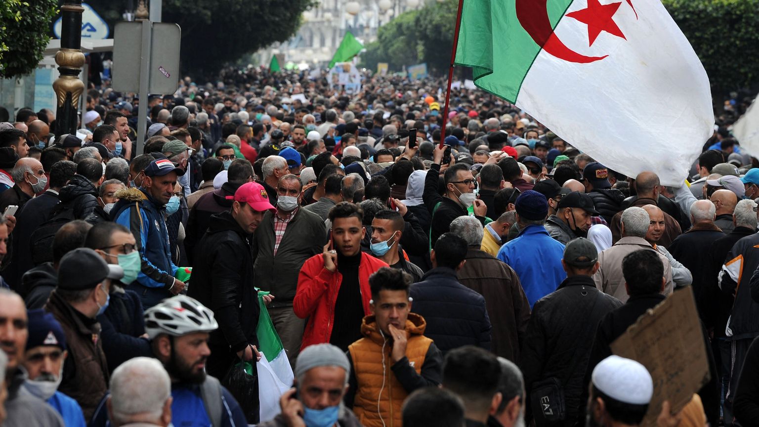 1.5 مليون جزائري يبحثون عن سكن