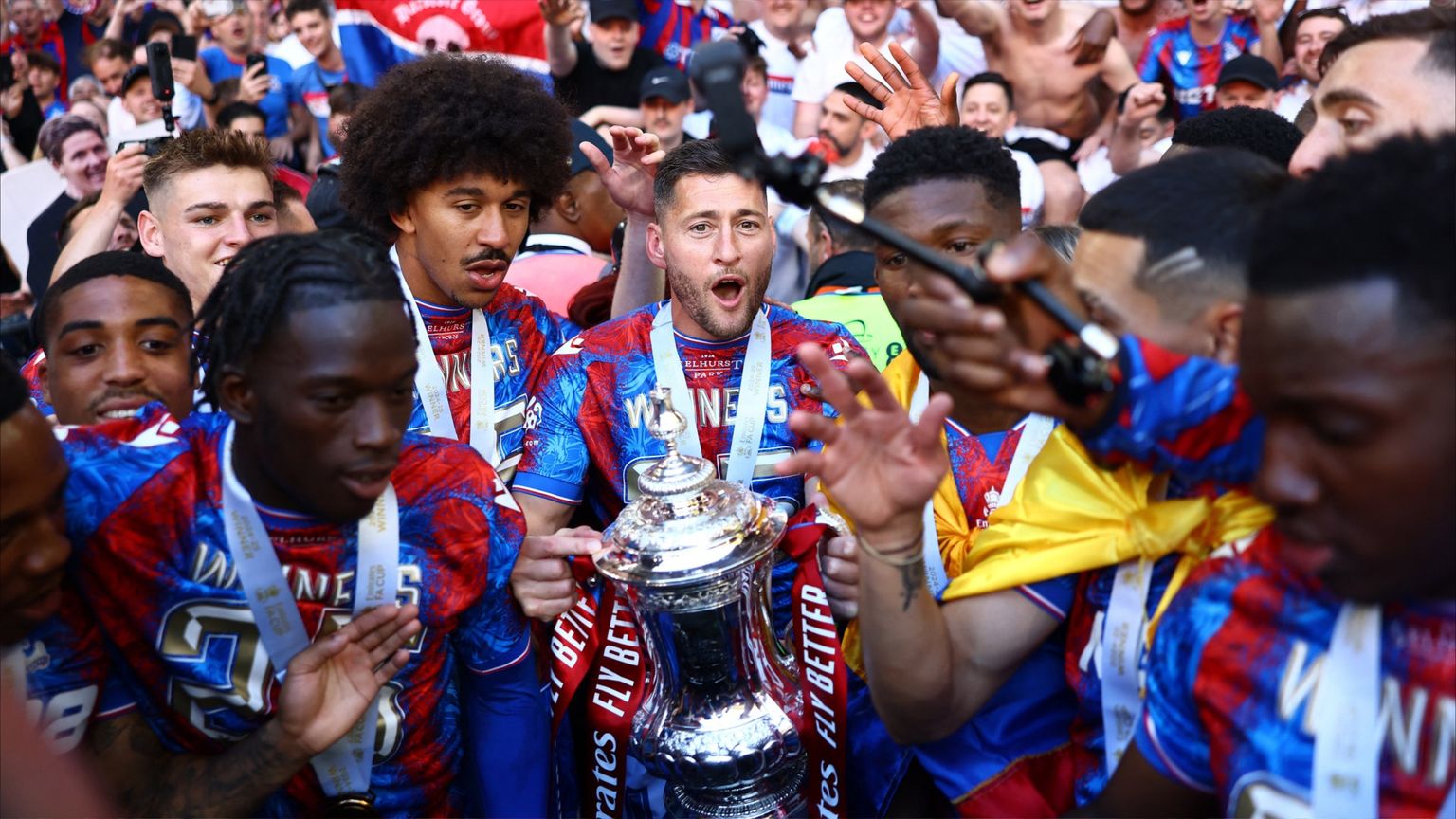 تتويج تاريخي.. كريستال بالاس البطل الـ45 لكأس إنكلترا