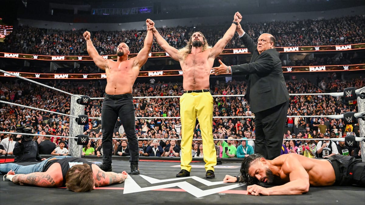 "العصابة الجديدة" تشعل أجواء WWE