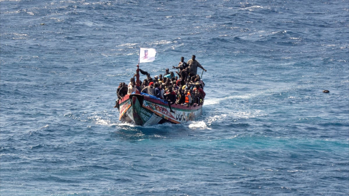 مقتل 13 شخصا بغرق قارب يقل مهاجرين قبالة اليمن