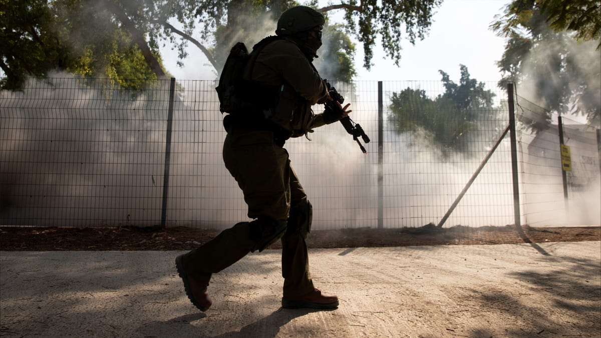 مقتل فلسطيني أثناء مداهمة للجيش الإسرائيلي
