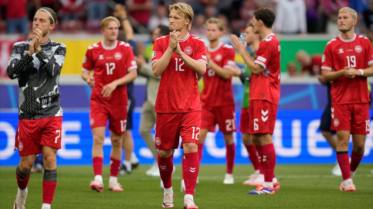 لأسباب "نسائية".. منتخب الدنمارك يرفض المكافآت