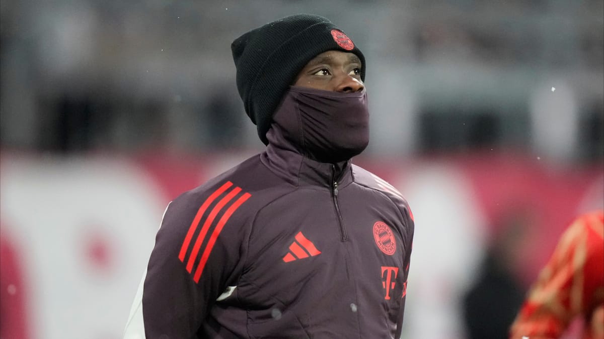 ألفونسو ديفيز ينقلب على ريال مدريد بـ"قرار مفاجئ"