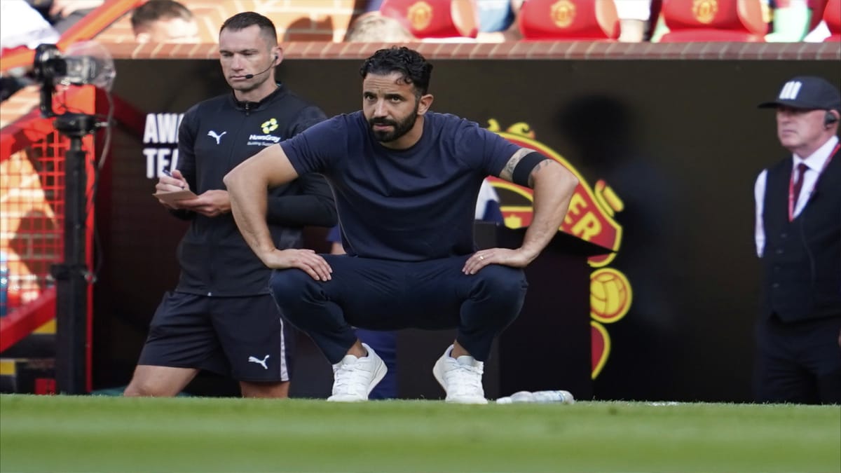 روبن أموريم.. المدرب الأسوأ في مانشستر يونايتد منذ 94 عاما