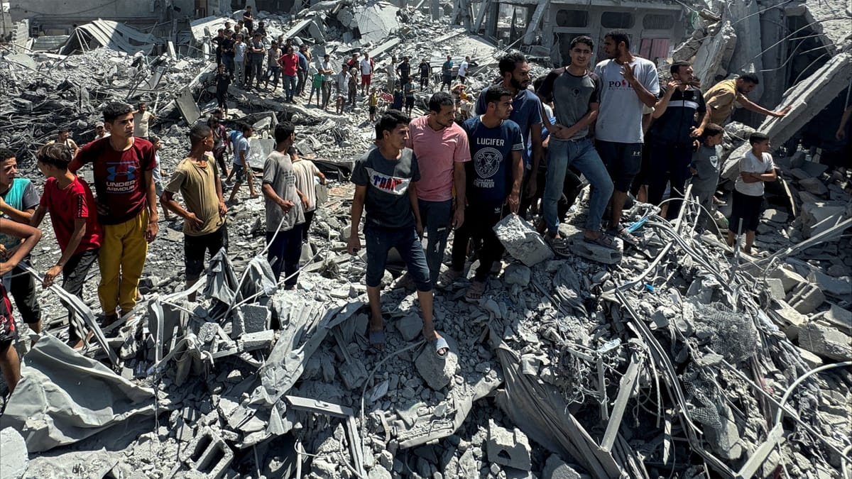 غارات إسرائيلية تقتل 34 شخصا في غزة