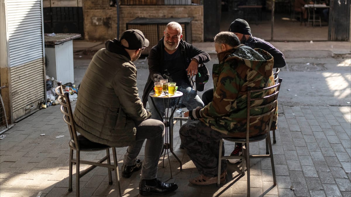 اقتحامات "اللجان الشعبية" في دمشق.. عودة جدل "التشبيح"