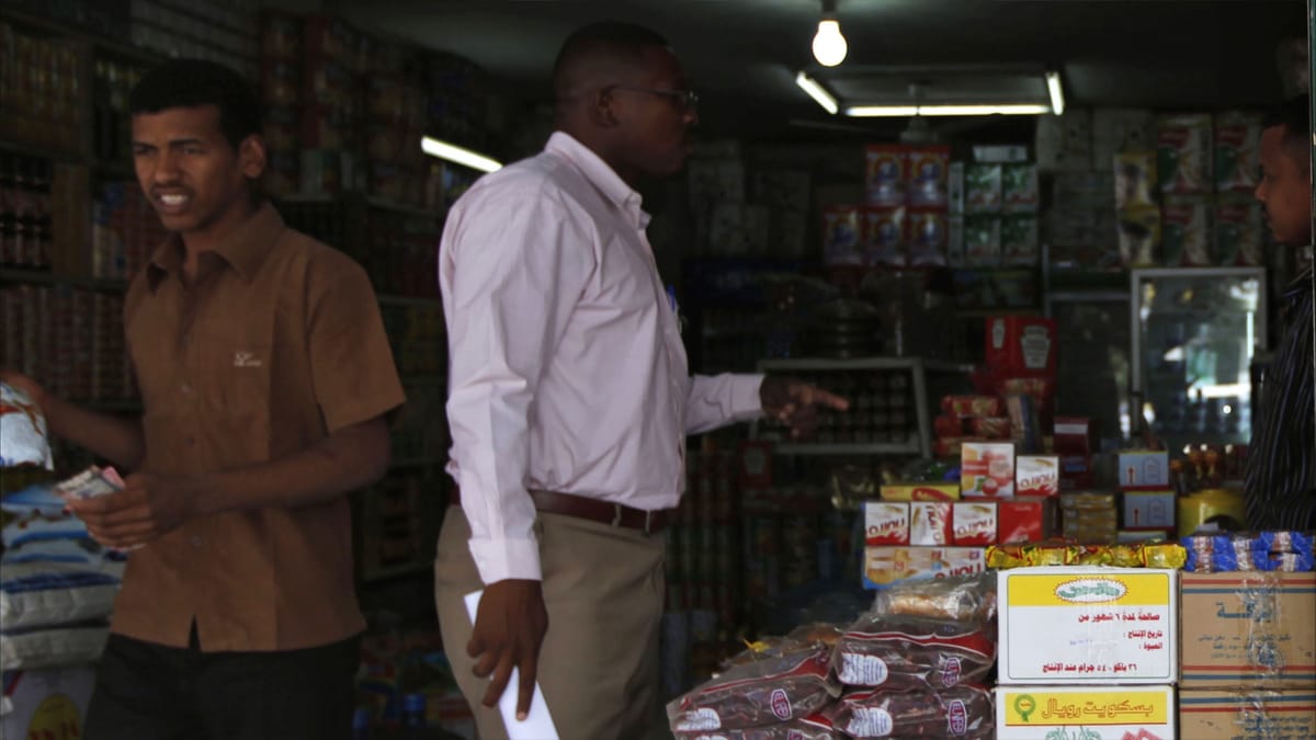 من الشوكولاتة إلى الأسمنت.. السودان يغلق باب الاستيراد