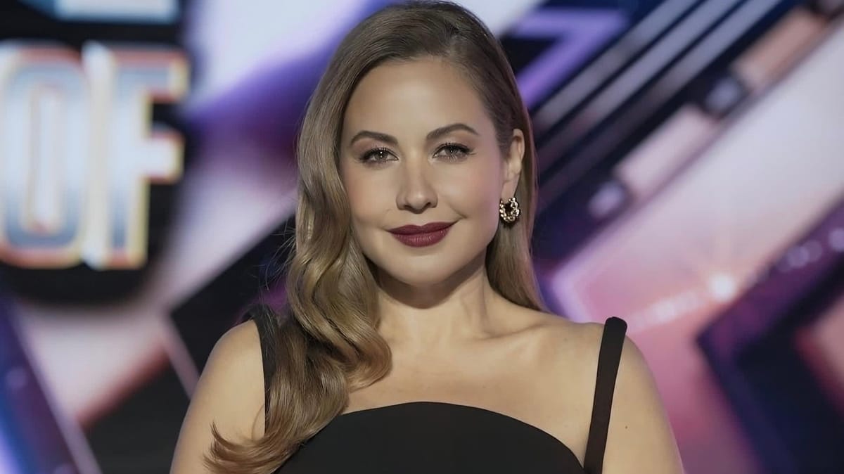 أسرار مكياج ريا أبي راشد في AGT