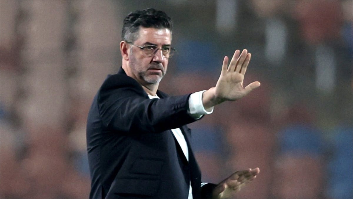 كواليس إقالة مدرب منتخب مصر