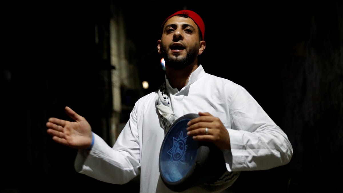 مصر.. منشدون روحيون في الهواء الطلق