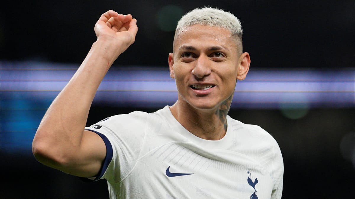 الهلال السعودي يعاود اهتمامه بـ"ريتشارليسون"