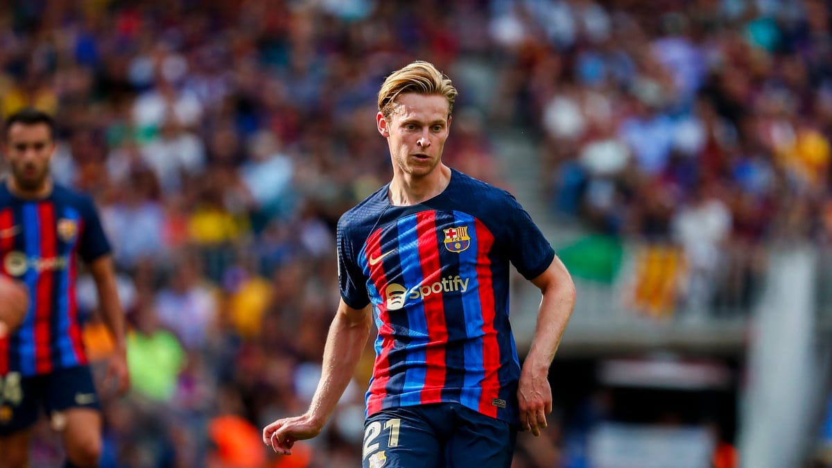 دي يونغ يطمئن برشلونة
