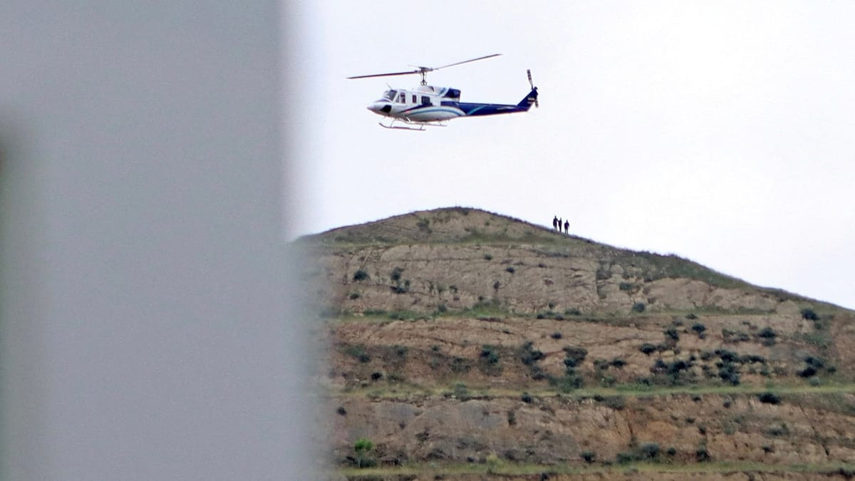 إسرائيل تنفي علاقتها بحادث رئيس إيران