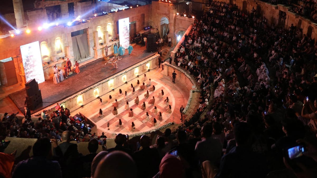 الأردنيات ينعشن الاقتصاد بمهرجان جرش