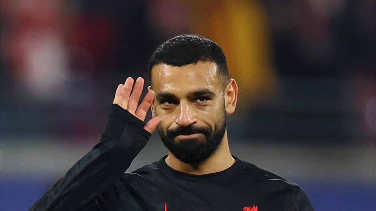 دخول مفاجئ.. دوري مورينيو ينادي محمد صلاح
